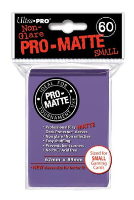 FUNDAS SMALL 62MM X 89MM PRO MATTE MORADO (60 FUNDAS) ULTRA PRO.