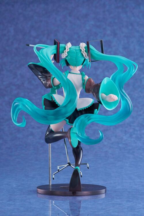 HATSUNE MIKU AMP ESTATUA PVC STATUE BIRTHDAY 2023 VER. 21 CM