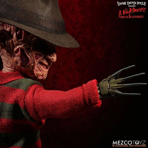 MUÑECA CON SONIDO FREDDY KRUEGER 25 CM PESADILLA EN ELM STREET