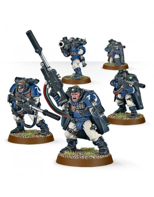 WARHAMMER 40,000: SPACE MARINE SCOUT SQUAD WITH SNIPER RIFLES