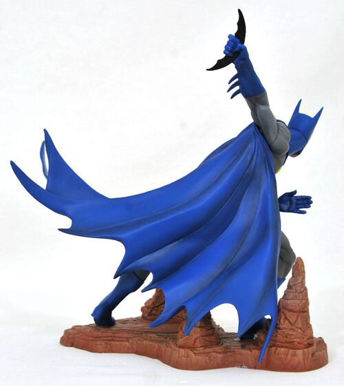 FIGURA BATMAN BY NEAL ADAMS EXC.