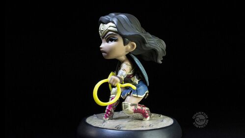 JUSTICE LEAGUE MOVIE FIGURA Q-FIG WONDER WOMAN 9 CM