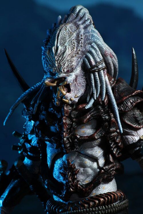 PREDATOR FIGURA ULTIMATE ALPHA PREDATOR 100TH EDITION 20 CM